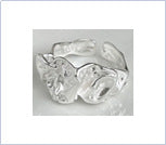 Thorn Rose Ring