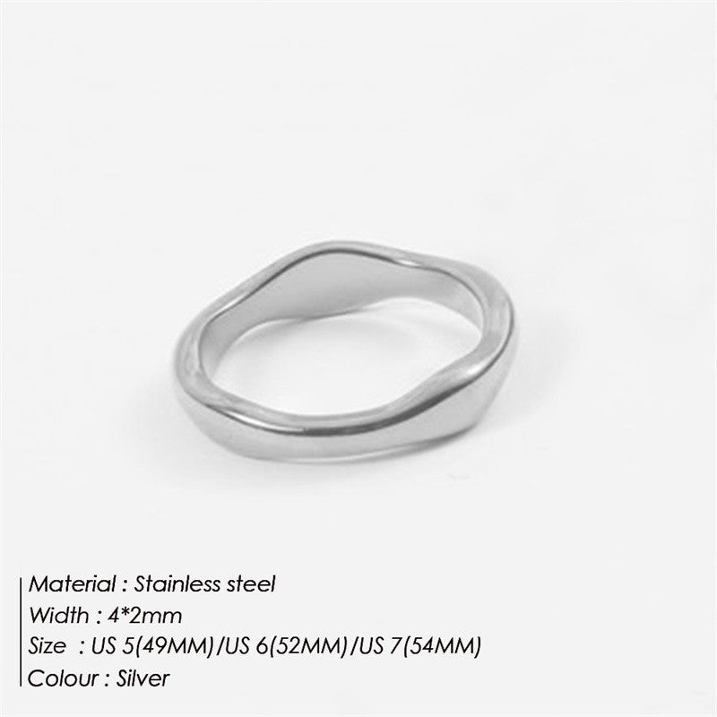 Double Wavy Stacked Ring