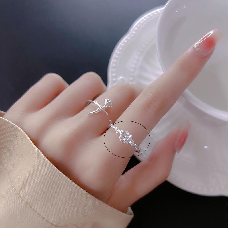 Thorn Rose Ring