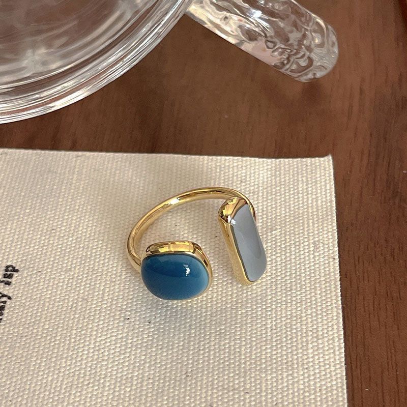 Royal Blue Zircon Ring